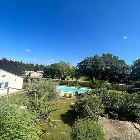 Authentique Avec Piscine, Jardin فيلة Montélimar