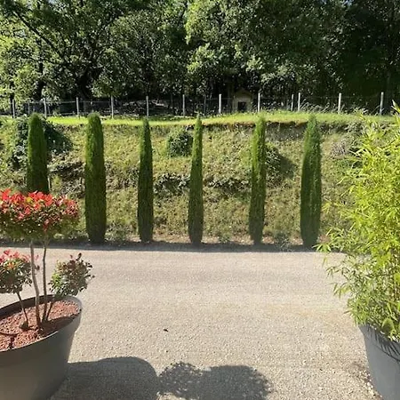Authentique Avec Piscine, Jardin Villa